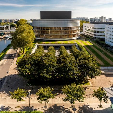 La Cité des Congrès - vue de l'extérieur