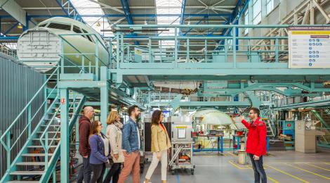 VISITE D'AIRBUS - SAINT-NAZAIRE RENVERSANTE