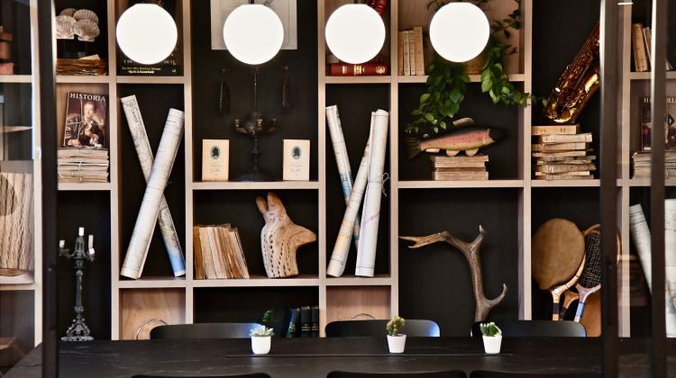 hotel-restaurant-ibis-nantes-reze-aeroport-seminaire-reunion -co-working