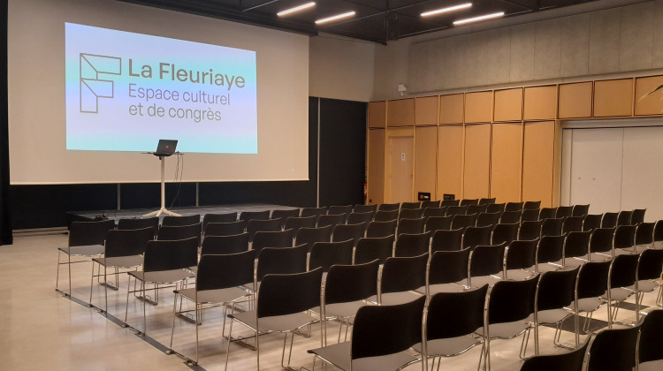 photo centre de congres la fleuriaye
