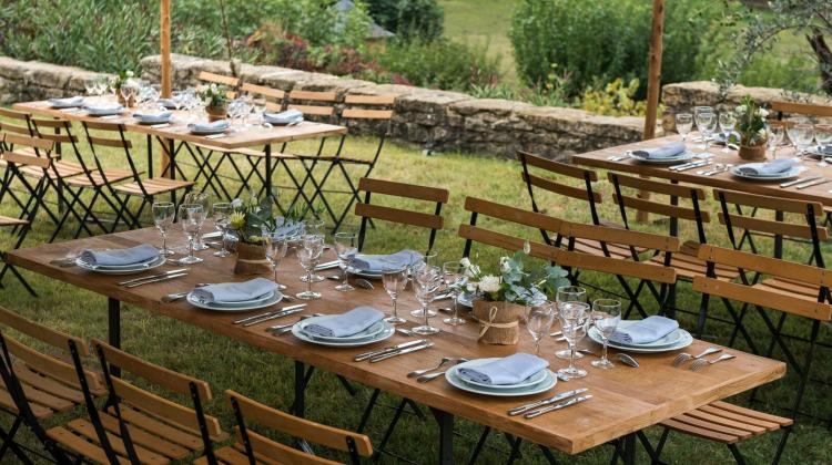 Tables en extérieur