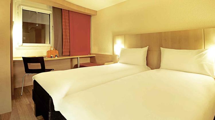 IBIS NANTES CENTRE TOUR BRETAGNE