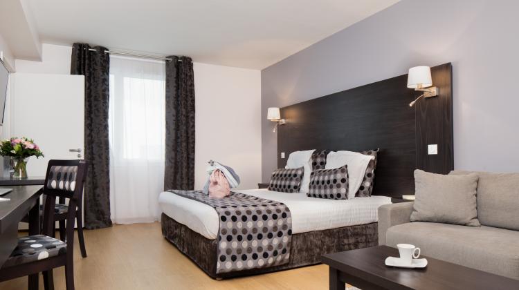 SEVEN URBAN SUITES**** NANTES CENTRE