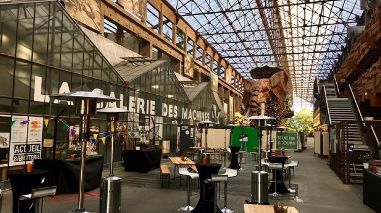 Repas aux Machines de l'île