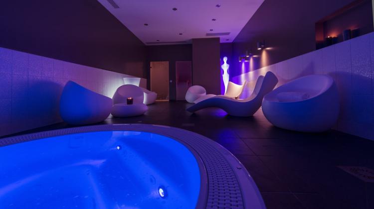 SEVEN URBAN SUITES**** NANTES CENTRE