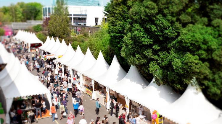 Stands extérieur au parc des expositions de nantes