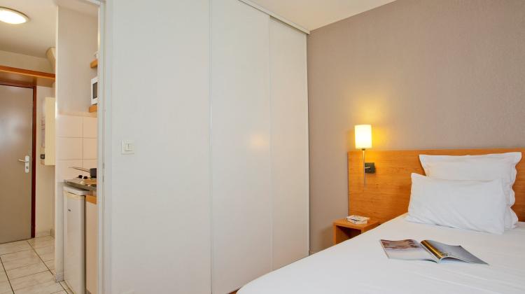 APPARTHOTEL NANTES LA BEAUJOIRE